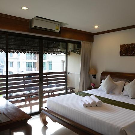 Best Venue Hotel Patong Exterior photo